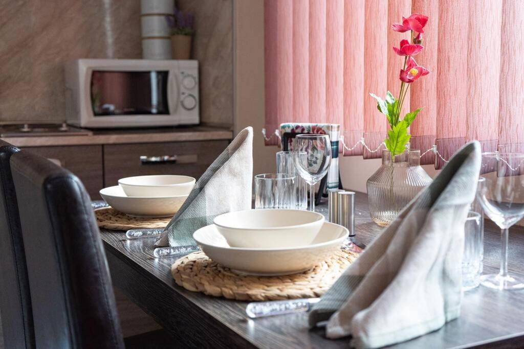 Modern & Bright 1Bd Apartment Near Main Square พลอฟดิฟ ภายนอก รูปภาพ
